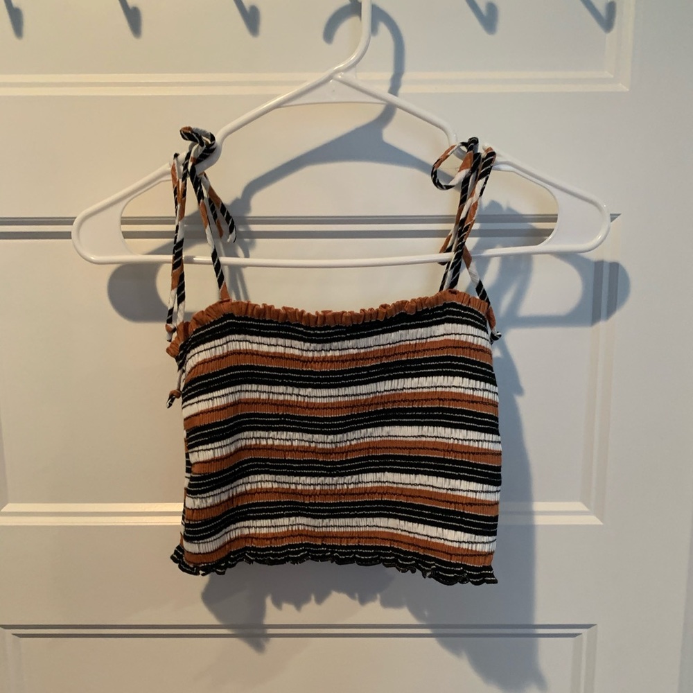 NWOT 12th Tribe Crop